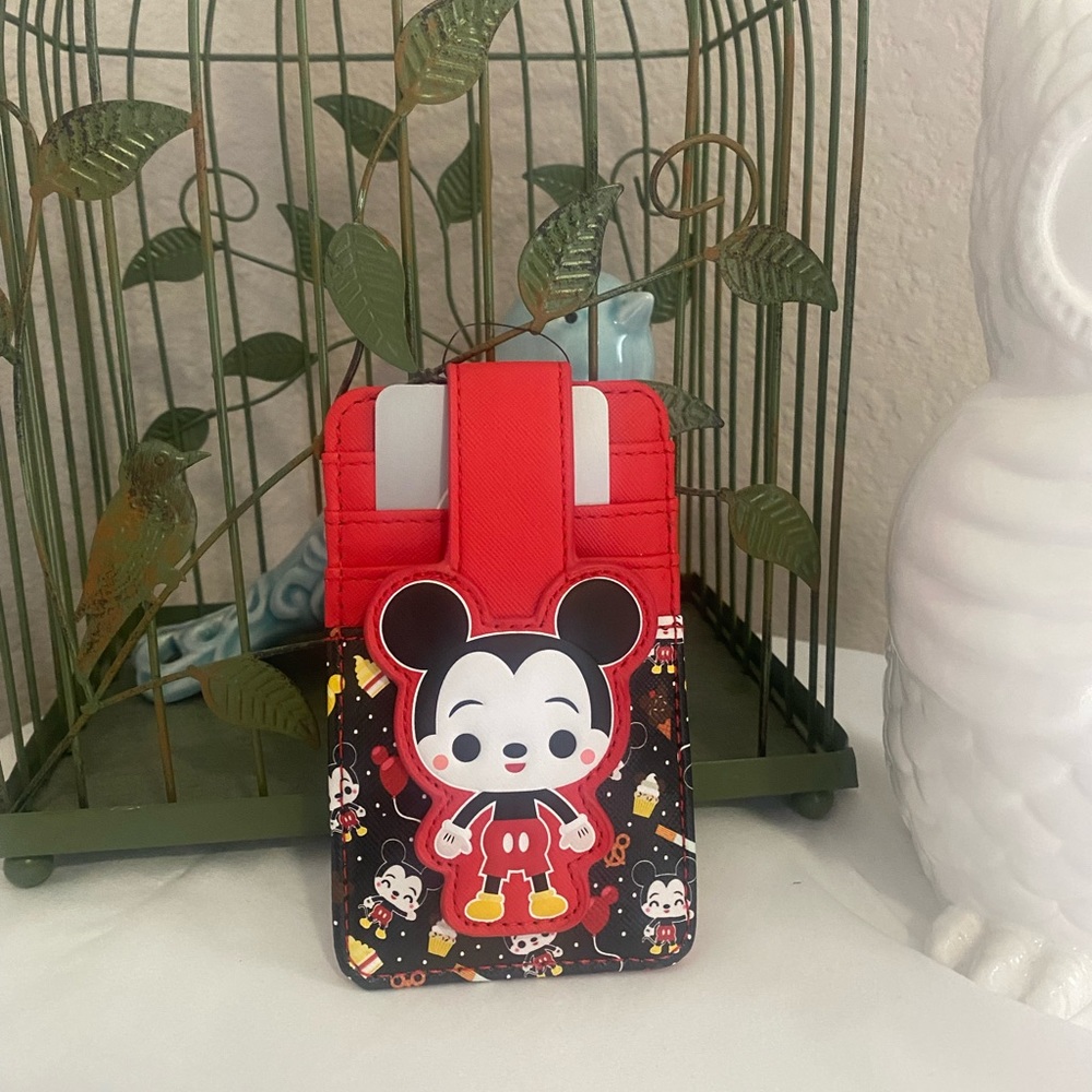 Mickey Mouse Card Holder - Picture 2 of 5